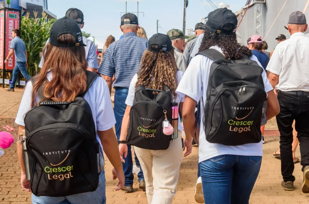 Instituto Crescer Legal abre processo seletivo em Santa Catarina