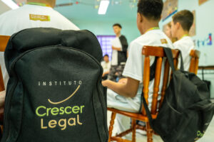 Instituto Crescer Legal prorroga processo seletivo em Dom Feliciano/RS e Mafra/SC
