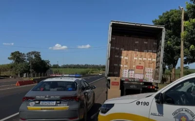 PM acha R$ 1,7 milhão em cigarros contrabandeados atrás de brinquedos